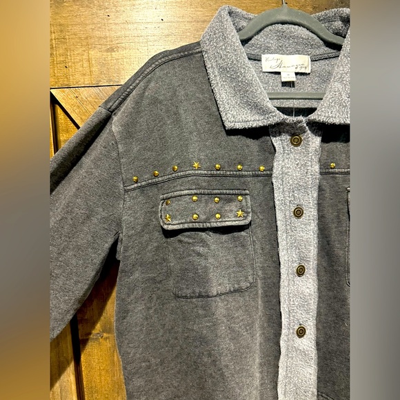 NWT Vintage Havana Gray Shacket Style Embellished Top - Picture 4 of 16